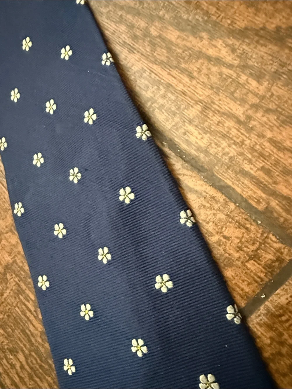 Brooks Brothers Makers Navy Blue Silk Tie with Tiny Embroidered Daisy Flowers